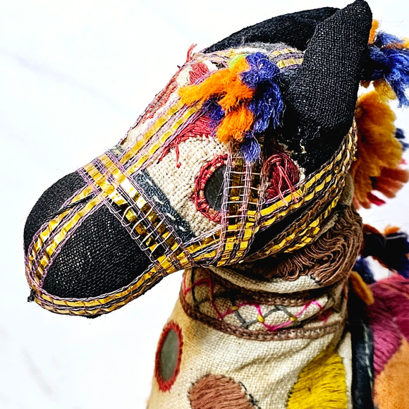 Vintage Mid Century Indian Rajasthani Patchwork Embroidery Folk Art Horse - Picture 5 of 10